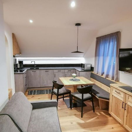 Messna Living Apartment Riscone Luaran gambar