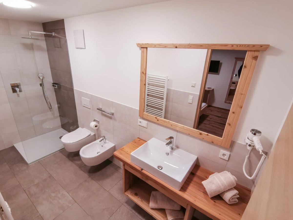 Messna Living Apartment Riscone Luaran gambar
