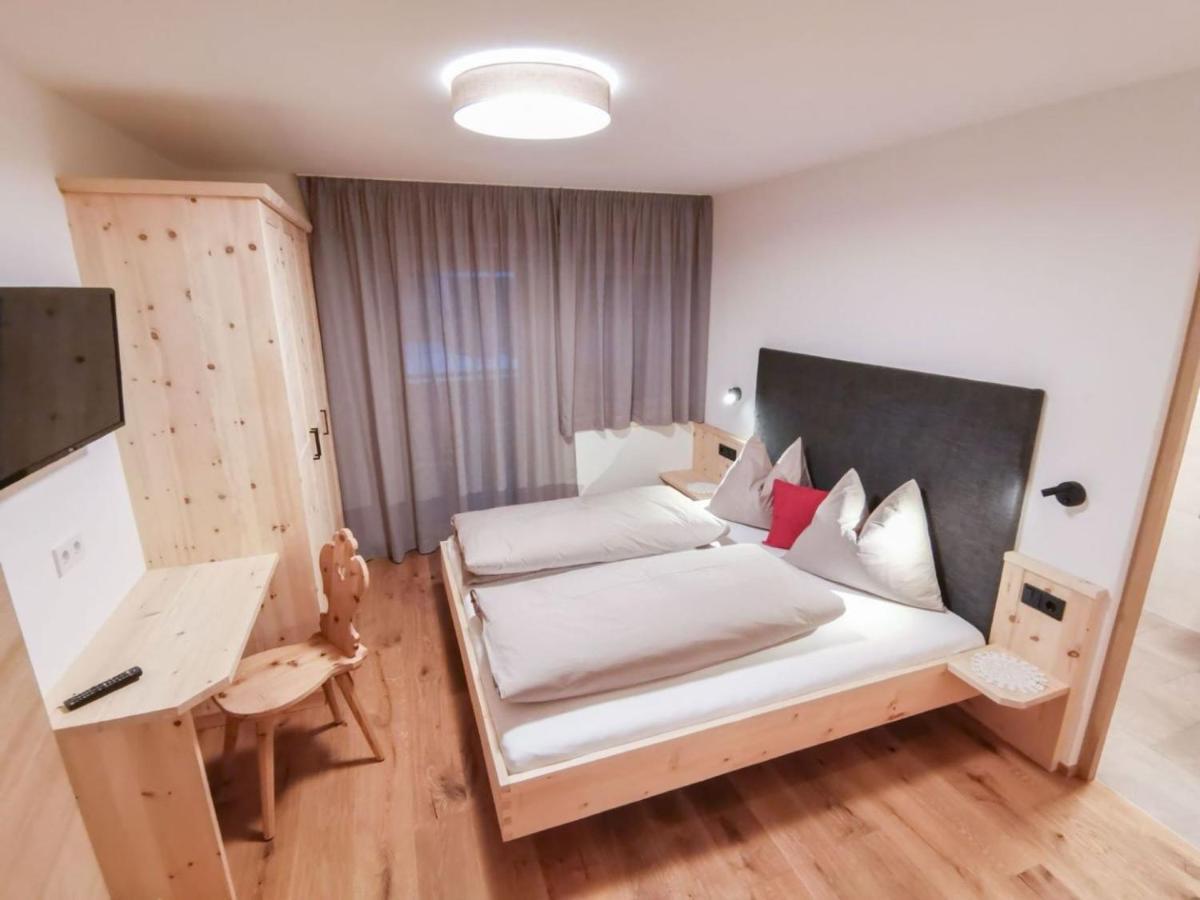 Messna Living Apartment Riscone Luaran gambar